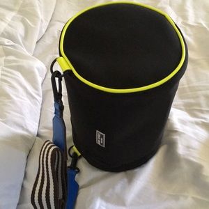 Rare Henri Bendel Zip Around Neoprene Cooler. NWT